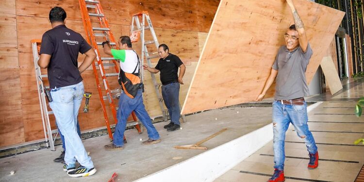 Hurricane “Milton” will hit hard: snowbirds “should wait” before heading to Florida