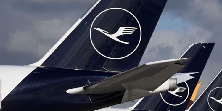 Jewish passengers refused boarding: Lufthansa receives hefty fine