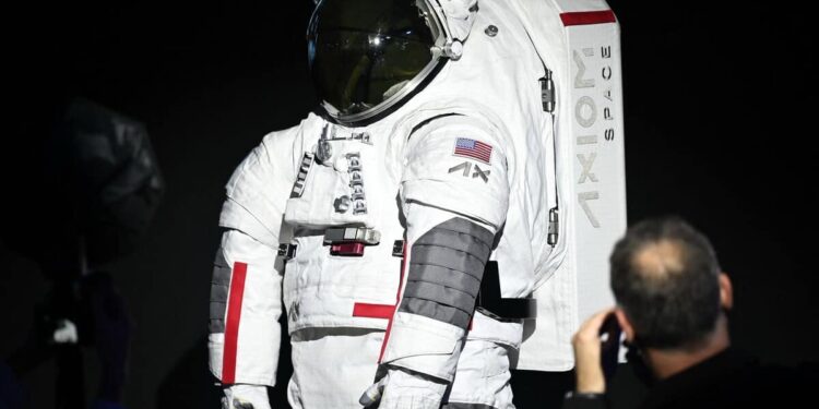 NASA Moon Mission: Astronaut Wears Prada