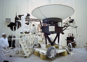 NASA shuts down Voyager 2 plasma instrument to extend mission