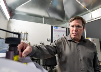 New technique streamlines early battery development