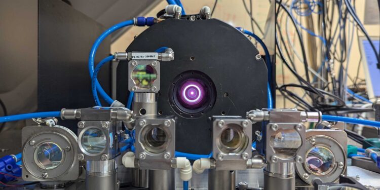 Researchers develop laser that produces the most powerful ultra-short laser pulses to date