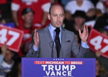 Stephen Miller: Trump’s close adviser planning mass deportation of immigrants