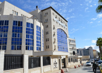 Tomorrow, the Palestinian Authority will pay 70% of its employees’ salaries for August economy