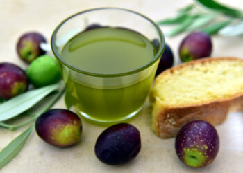 What is the future of the olive oil industry in its traditional strongholds? | economy