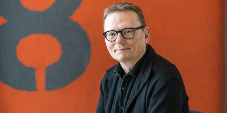 Who will control the future of artificial intelligence? Nobel Prize Winner for Economics Warns Against Isolating Tech Giants | technology