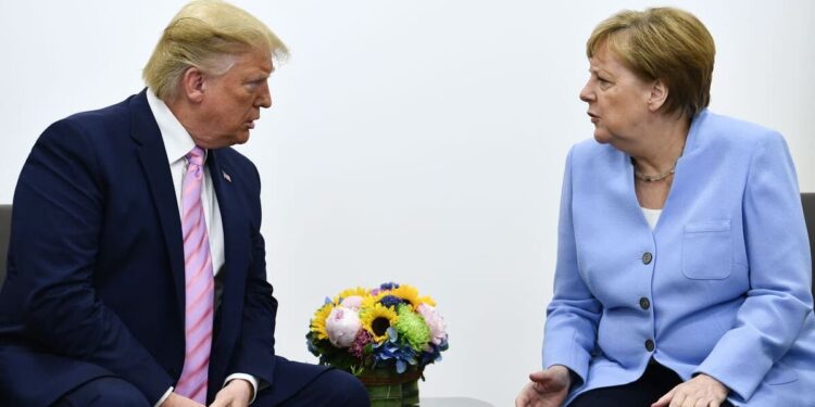 Angela Merkel describes in her memoirs a Trump “fascinated” by autocrats