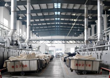 Chinese factories face difficult choices with Trump’s tariffs economy