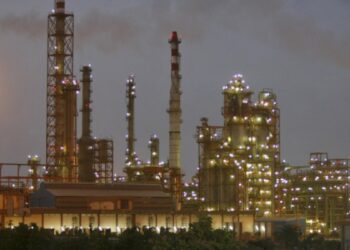 India surpasses China in global oil demand in 2025 | economy