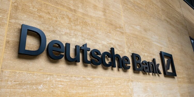 The number of bank branches in Germany continues to decline economy