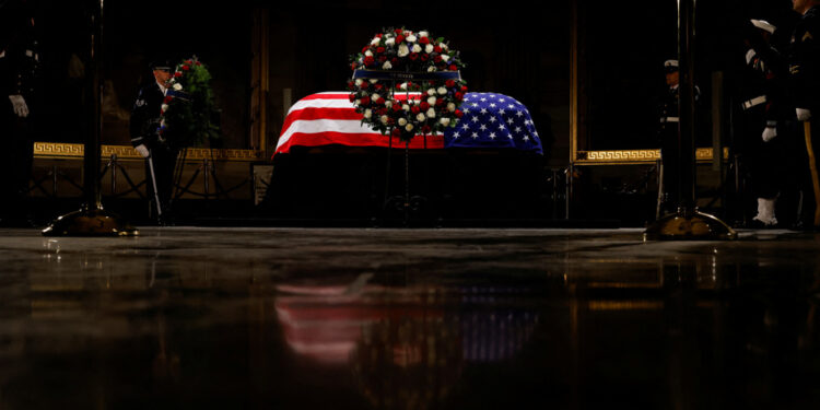 Death of Jimmy Carter | The funeral procession continues on the eve of the state funeral