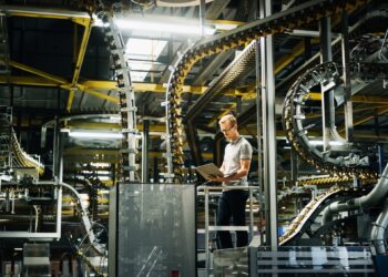 Germany’s economy shrinks for the second year in a row amid a political crisis economy