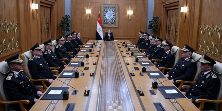 Sisi: Egypt needs $20 billion annually to buy petroleum products economy