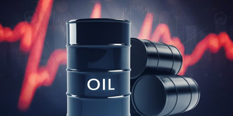 Strong demand raises oil to the highest level in 3 months Economy News