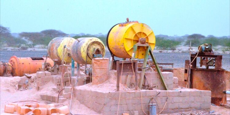 Sudan produced 64 tons of gold in 2024 and exported half of it economy