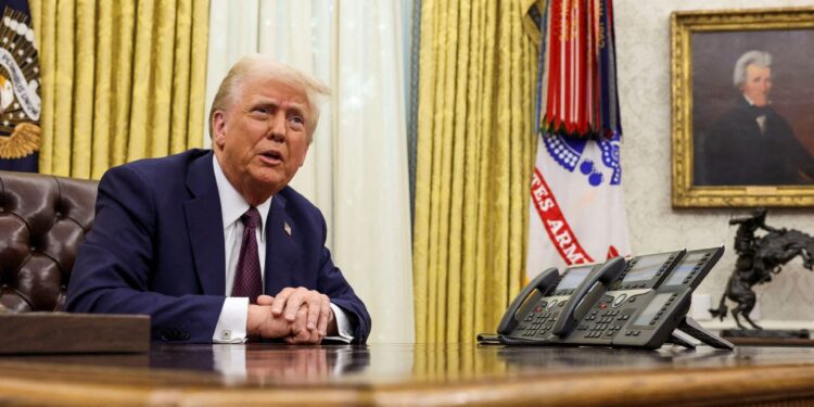 Trump prefers not to resort to imposing customs duties and China you see the solution to dialogue economy