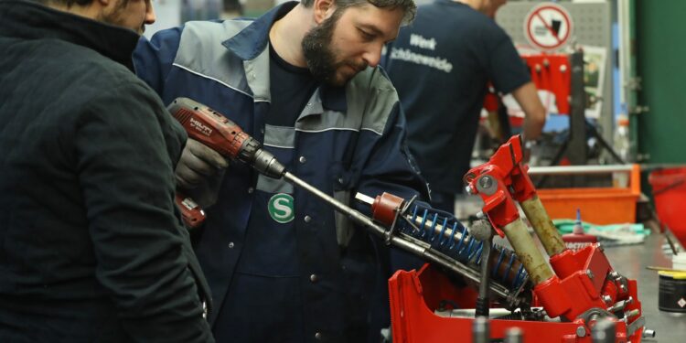 The challenges of rebuilding human capital in Syria economy
