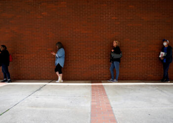 The growth of American jobs and the 4% unemployment rate in January and the dollar ascends economy