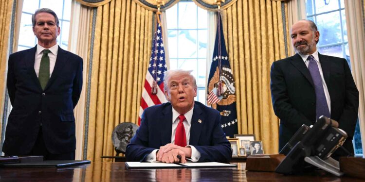 Trump: We will have a sovereign wealth box economy