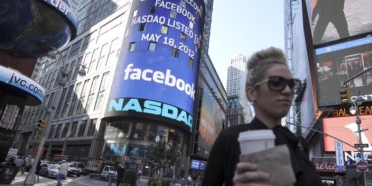 5 billionaires of America lost 209 billion dollars after Trump installation economy