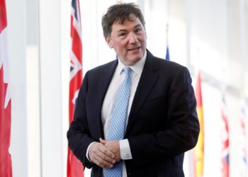 Canada responds to America with new customs duties economy