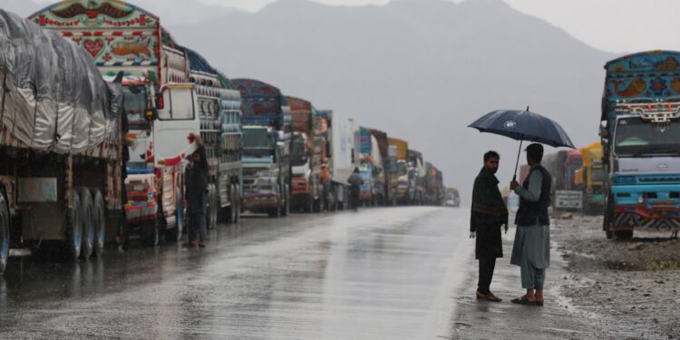 Dimensions of the Tarhmal border crossing crisis between Afghanistan and Pakistan policy