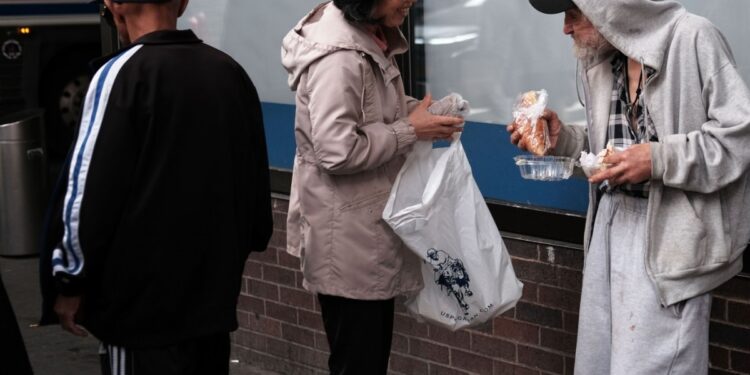 How do customs tariffs hit the most poor groups in America? | economy