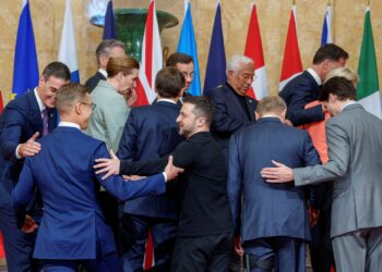 Le Monde: Calls to boycott American products sweeps northern Europe economy