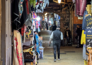 The ancient Jerusalem markets are dying at the height of its annual season policy