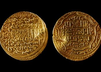 The birth of the Islamic dinar .. the first currency war in Arab history economy