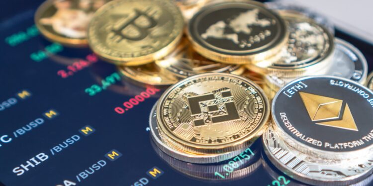 Trump holds the top of digital currencies at the White House economy