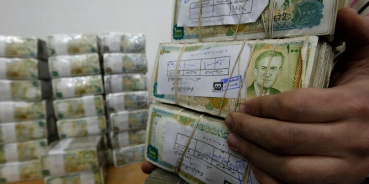 A slight increase in the exchange rate of the Syrian pound against the dollar today, Tuesday economy