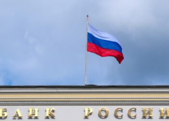 A sharp economic slowdown in Russia with the decline in oil prices economy