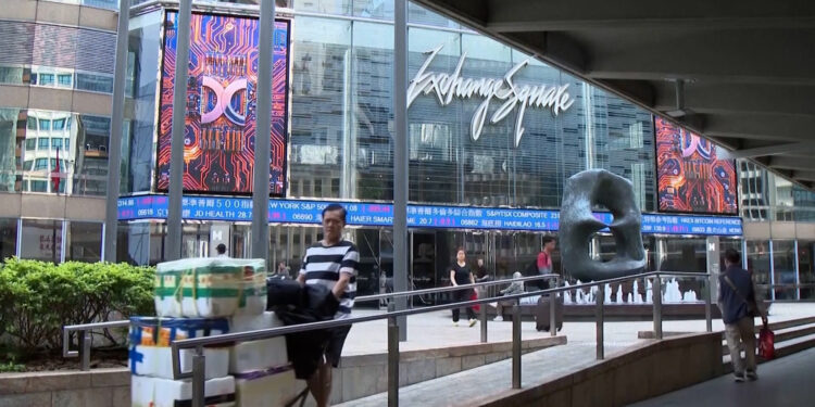 China’s financial markets close their daily trading decline economy