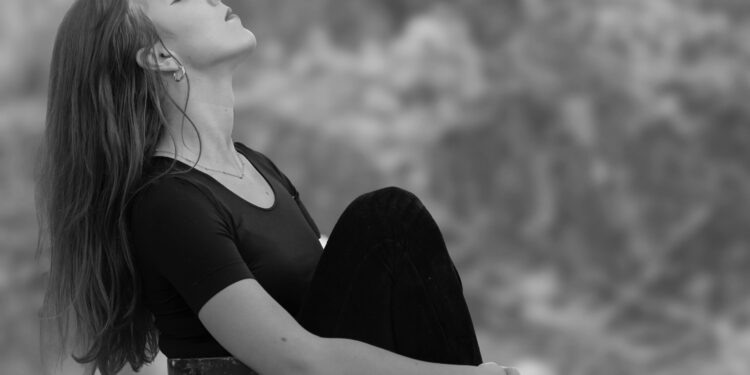 Circular breathing induces modified states of consciousness linked to better mental health