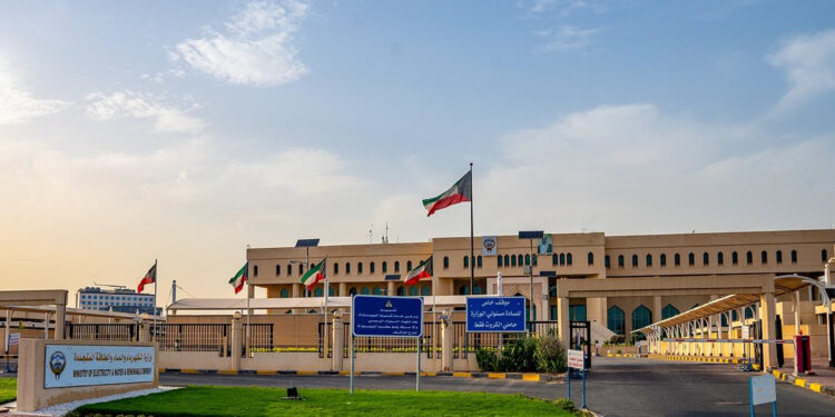 Kuwait resort again to cutting electricity Economy news