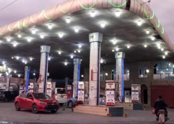 Petrol came across the port of Ras Issa, disrupting vehicles in Sanaa .. What is the story? | economy