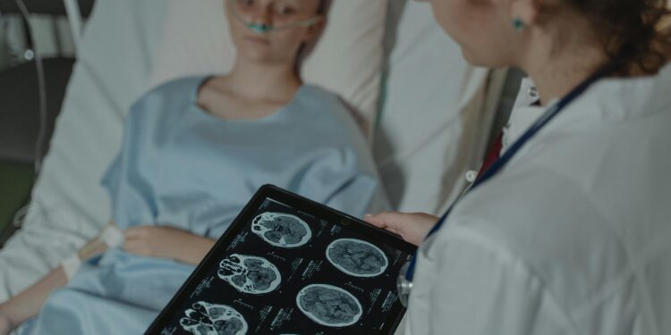 Research identifies the key enzymatic target to combat dead brain cancers