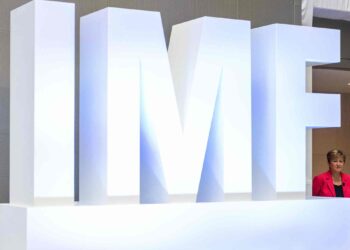 Syria is seeking reconstruction through talks with the Monetary Fund and the World Bank economy