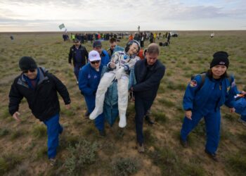 The oldest NASA active astronaut returns to Earth the 70th anniversary