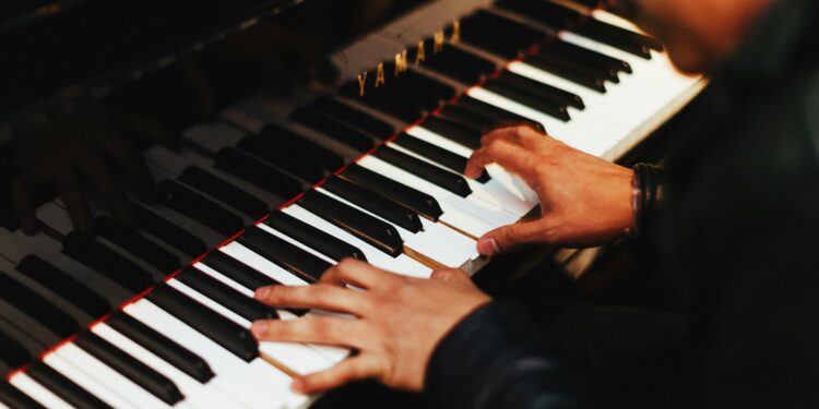 The study reveals how musical expression affects the risk of pianists of musculoskeletal injury