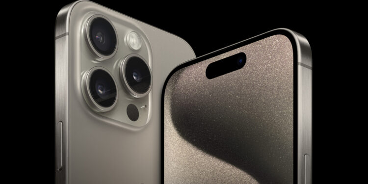Trump fees will increase the prices of iPhone phones hugely economy