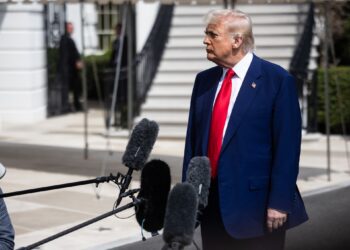 Trump is optimistic and the White House talks about 75 countries that responded to the fee deadline economy