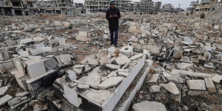 What are the most prominent ingredients for the revitalization of the industry in Syria after the war destroyed its infrastructure? | economy