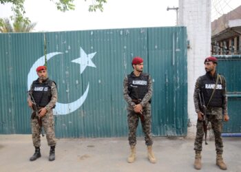 India and Pakistan clash confusing the movement of Asian aviation economy