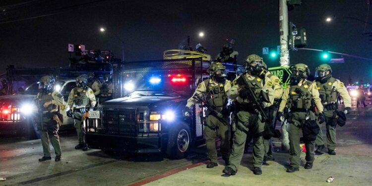 Anti-expressions demonstrations | Trump deploys the National Guard in Los Angeles