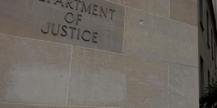 Health insurance | American justice incurps 11 people for a scam of 10.6 billion