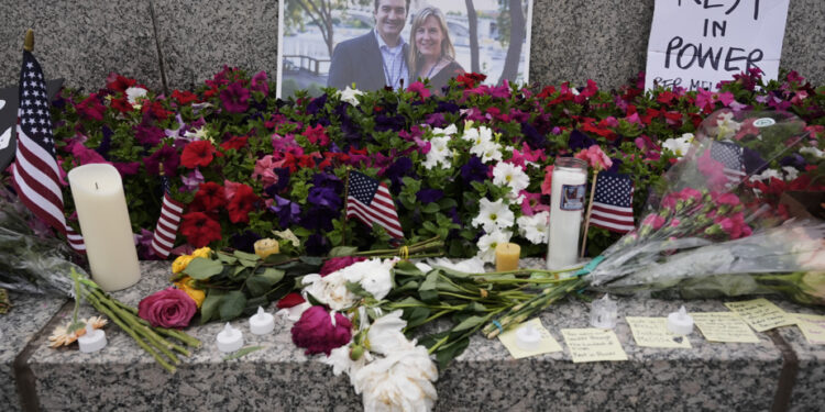 Murder of an elected official in Minnesota | Man hunting continues