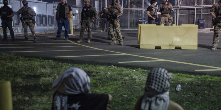 New Jersey | Strong tensions in a megacentre of detention of migrants wanted by Trump