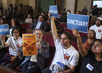 Sanctuary for immigrants | Los Angeles continued by the Trump administration